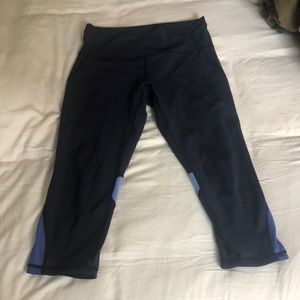 Lululemon Mix & Mesh Crop